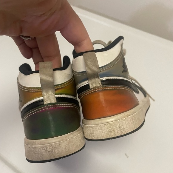 JORDAN 1 mids. “Heat reactive” reflective excellent condition - Picture 2 of 7